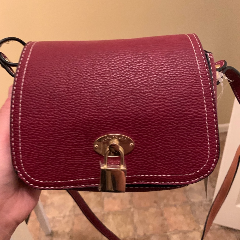 •• MINI CROSSBODY ••